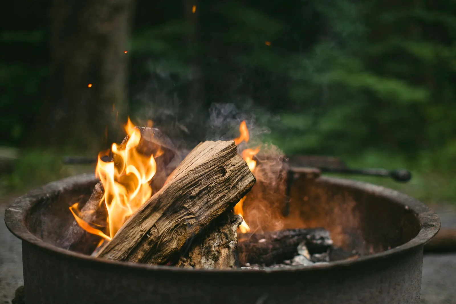 Photo of flames on firepit, outdoor fire pit in Greenville NC